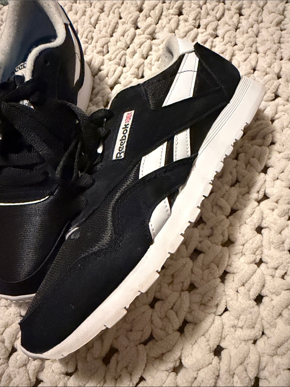 Reebok Black and White Low-Top Sneakers - Picture 3 of 5
